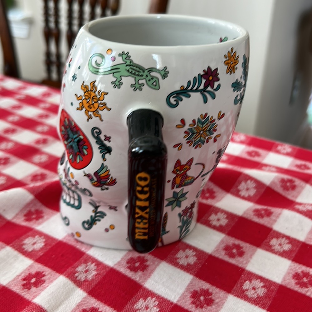 Disney’s Epcot day of the dead oversize mug - Picture 2 of 6